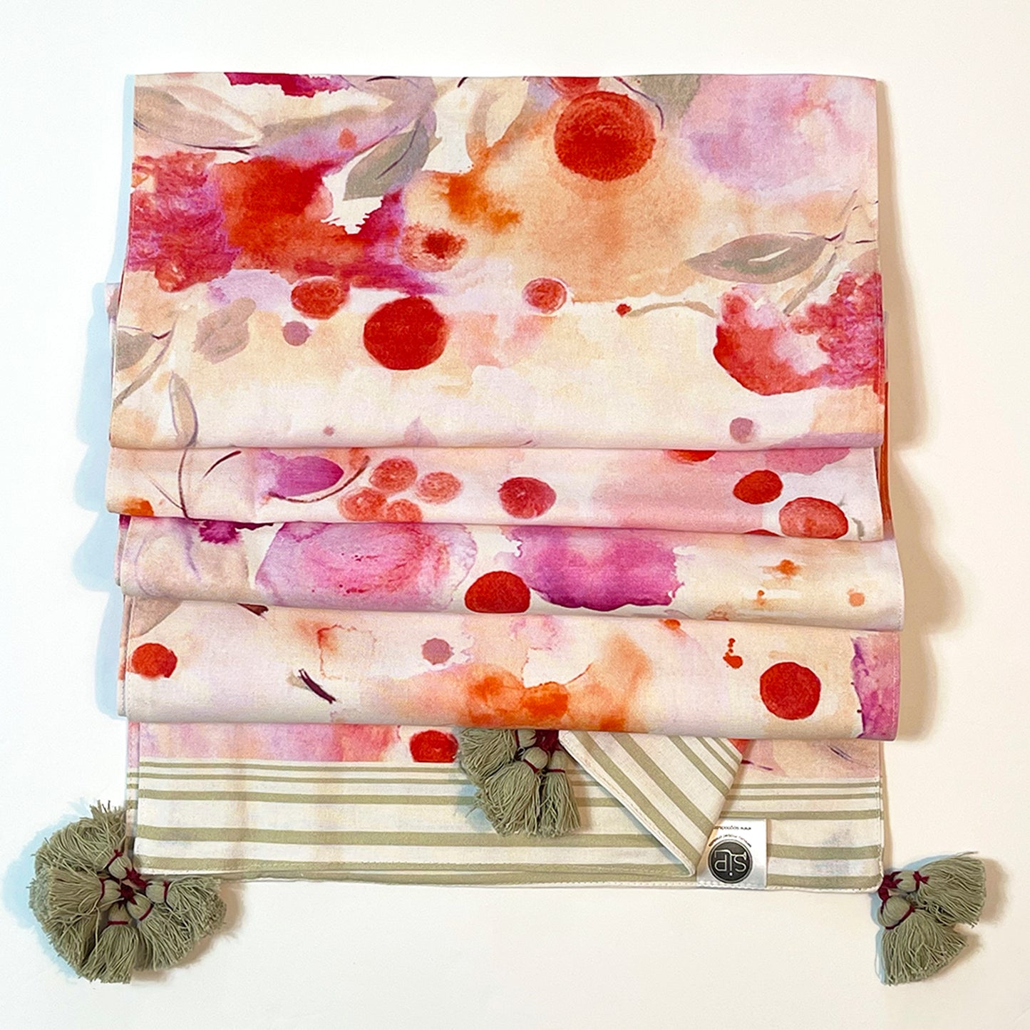 "Profusion" Table Runner