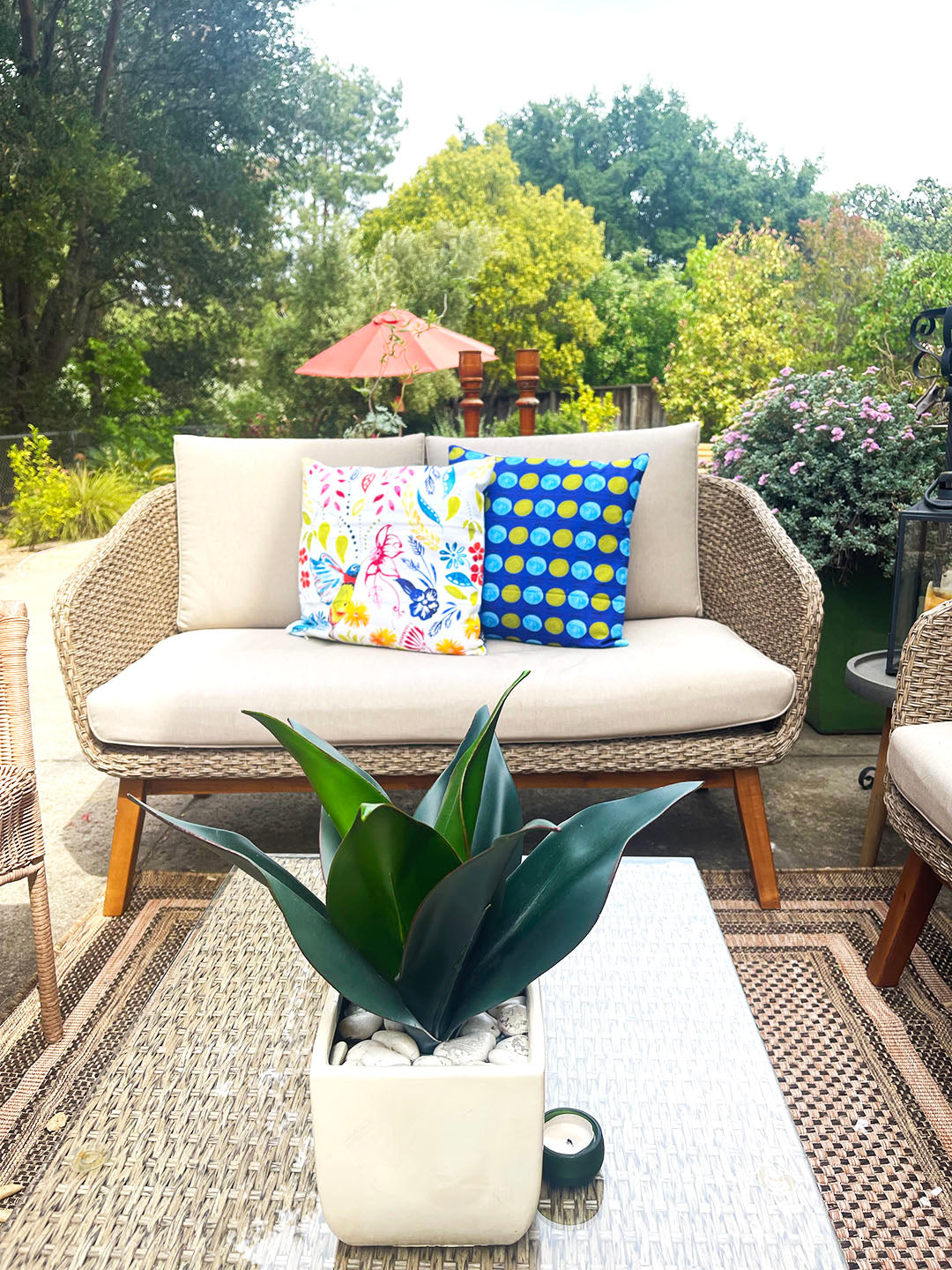 "Happy Hummingbird" Pillow Cover