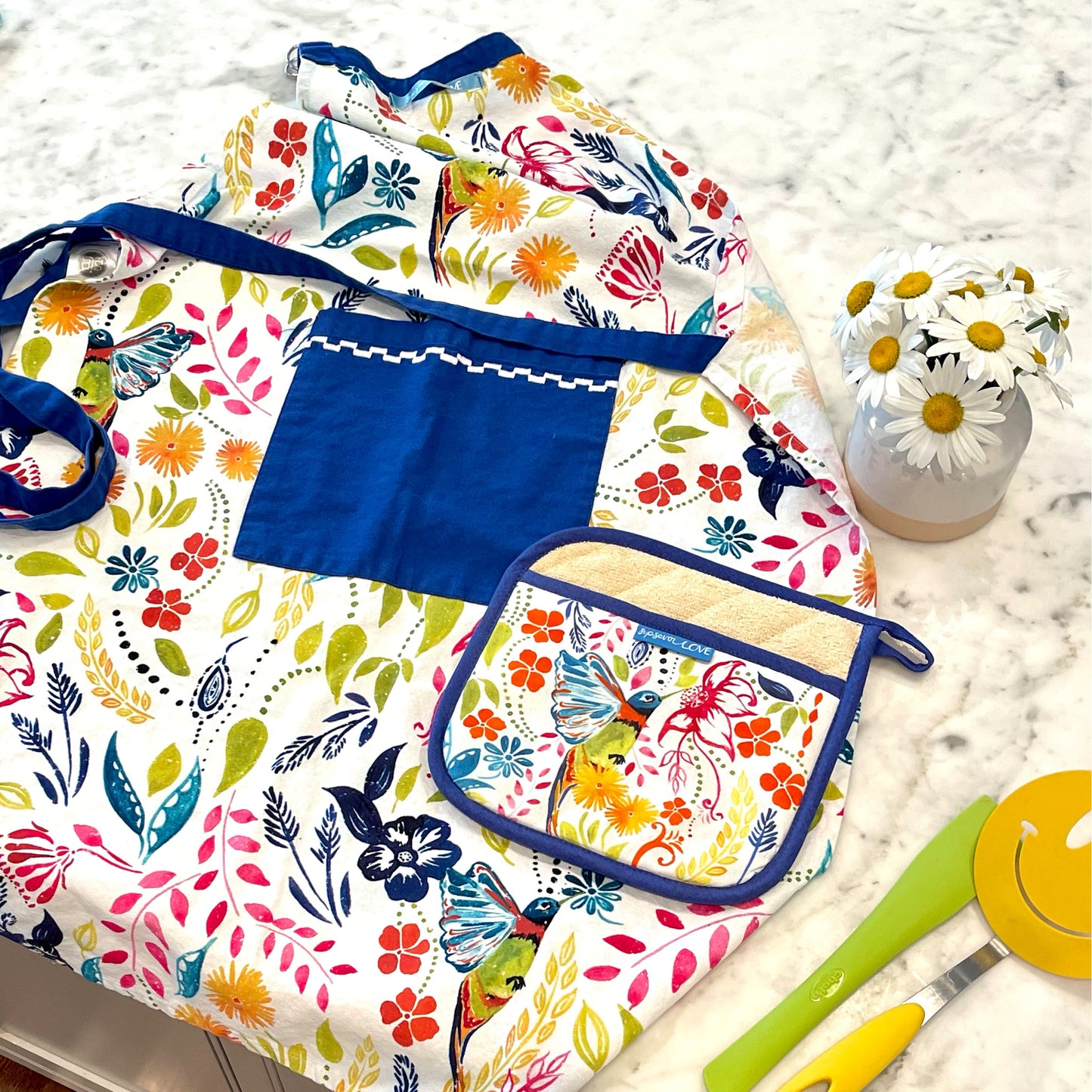 "Happy Hummingbird" Apron