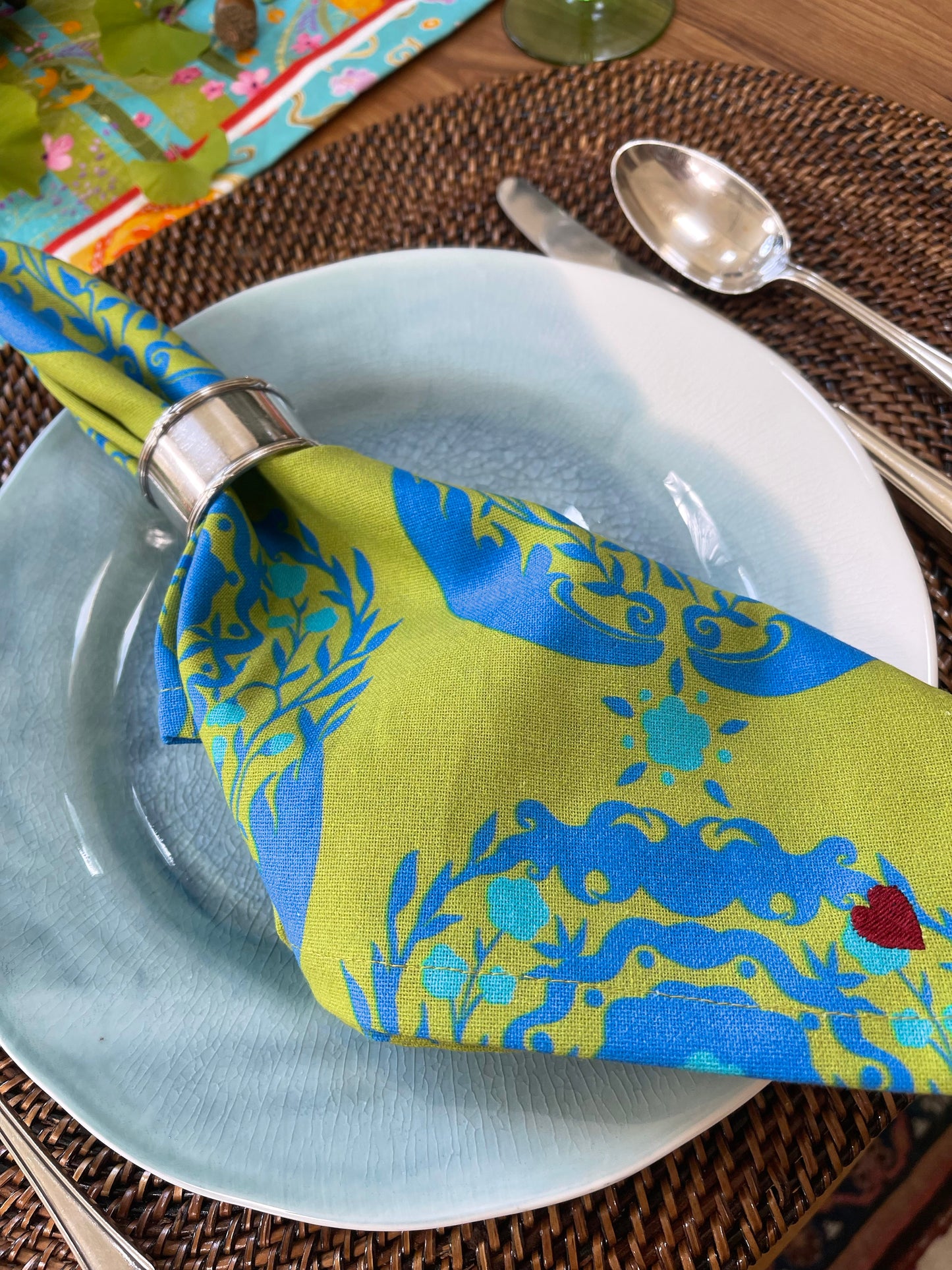 "A Touch Of Love Collection - Roundhill" Napkin